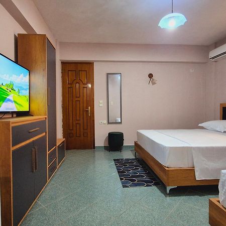 סרנדה Barca Rooms מראה חיצוני תמונה
