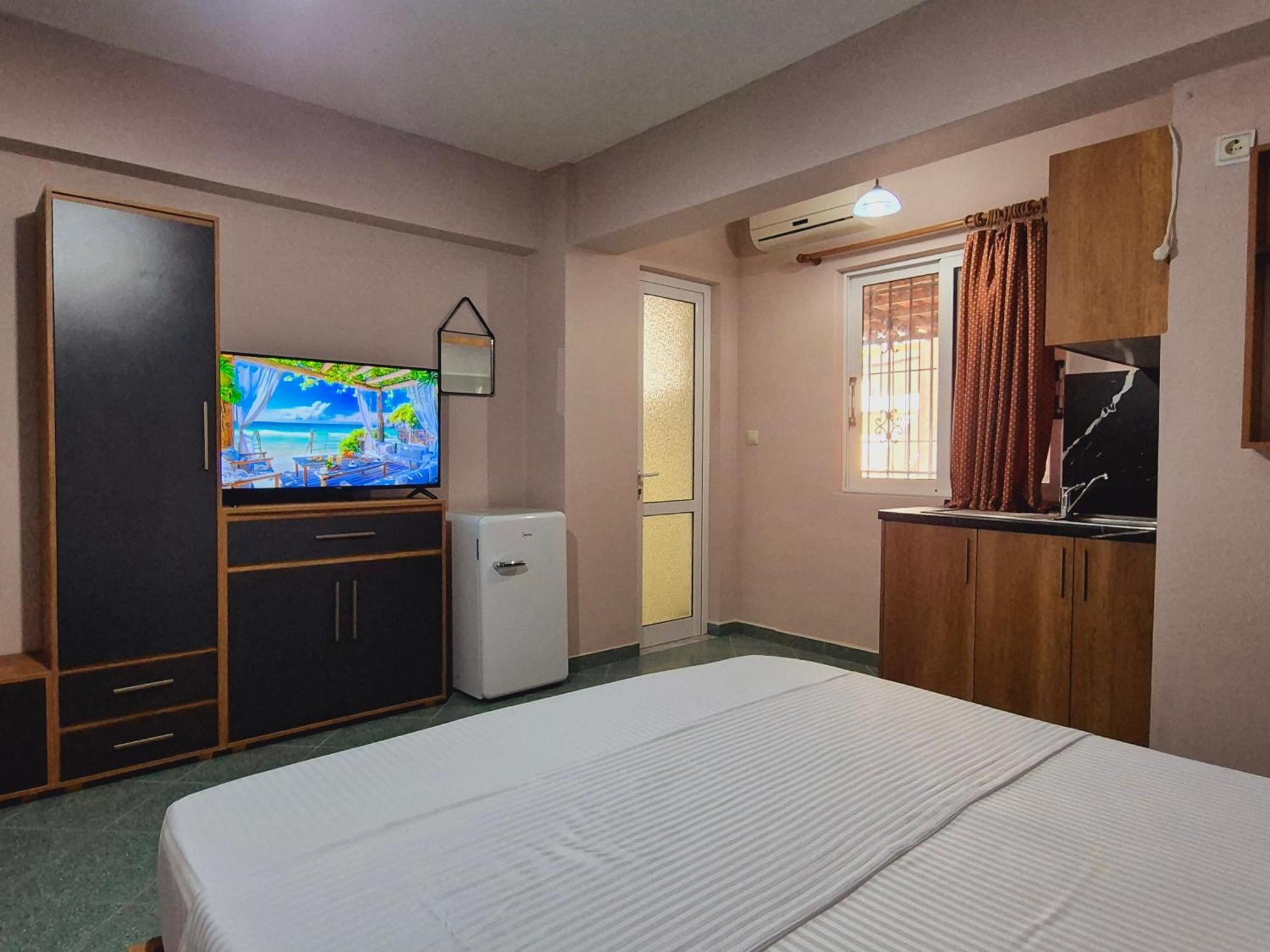 סרנדה Barca Rooms מראה חיצוני תמונה