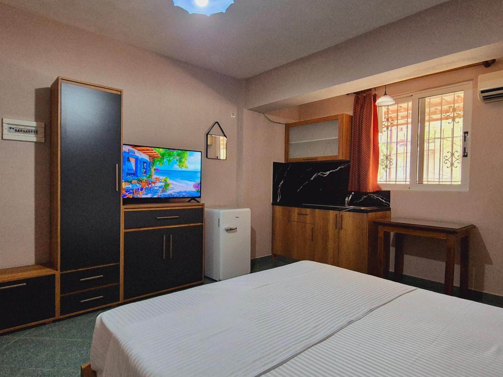 סרנדה Barca Rooms מראה חיצוני תמונה